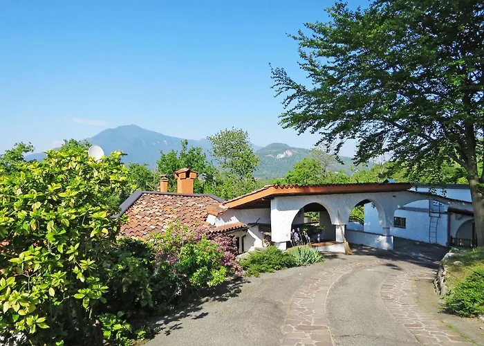 Casa Del Pittore By Interhome *